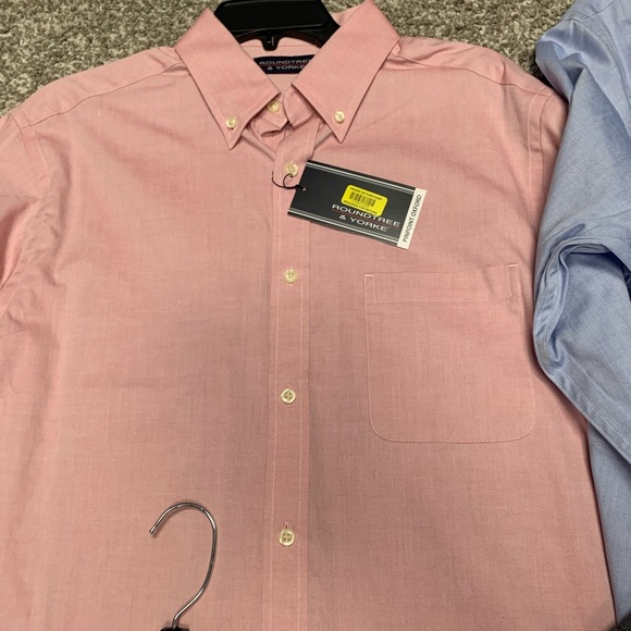 Bundle of men’s dress shirts - Picture 6 of 8